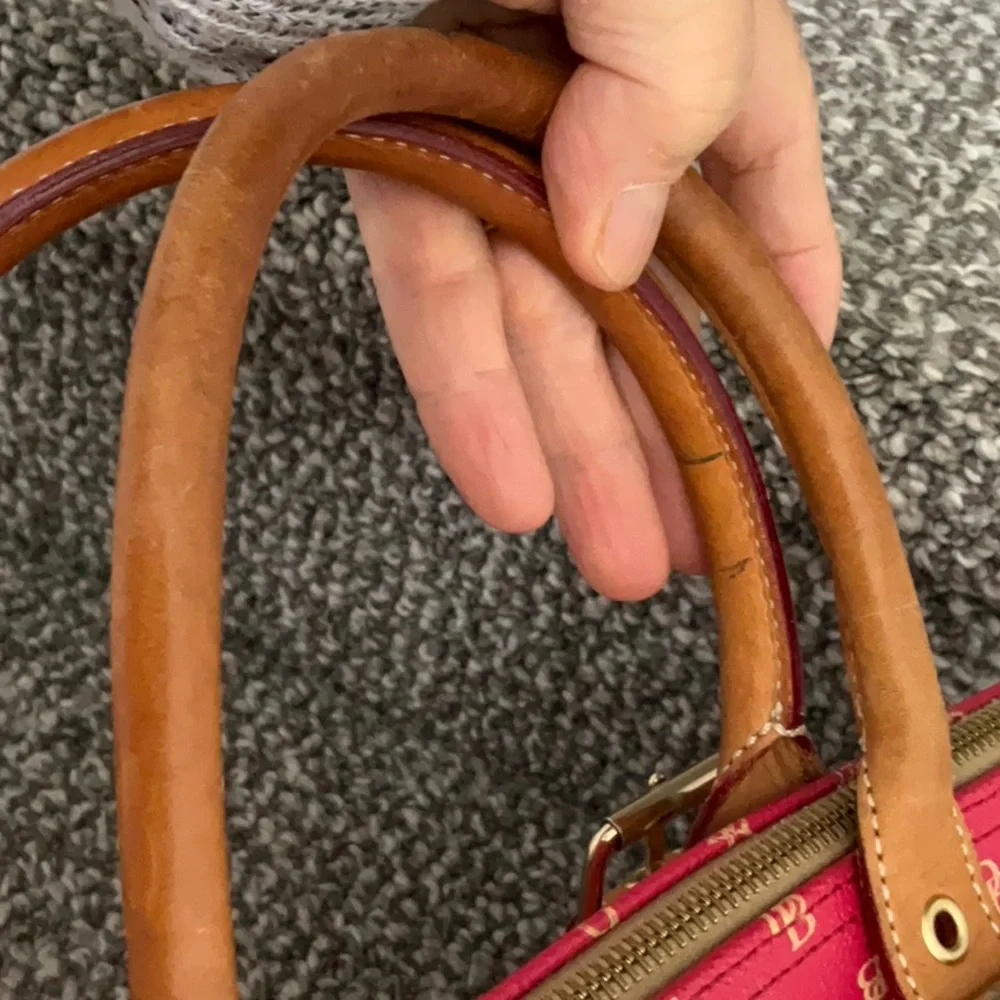 Dooney & Bourke satchel - Picture 14 of 15